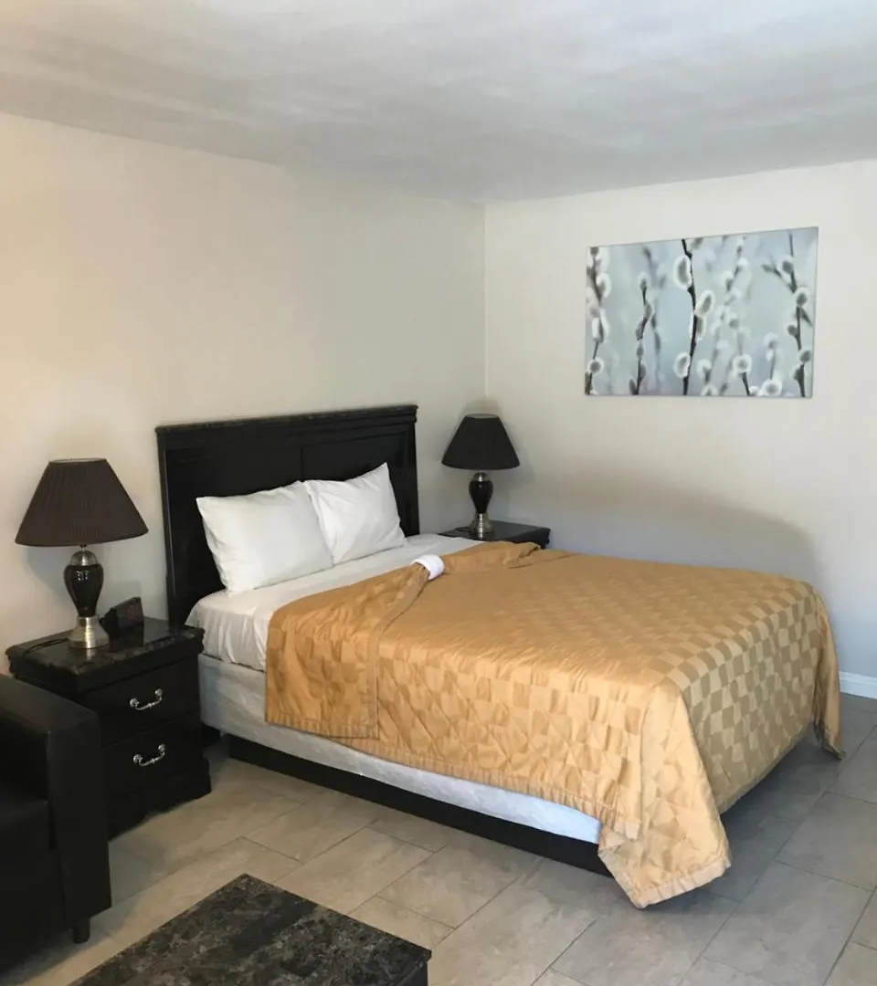 **  Akua Motor Hotel Anaheim United States